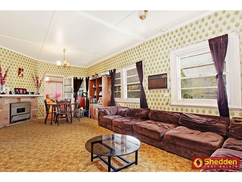 12 Faucett St, Blackalls Park NSW 2283