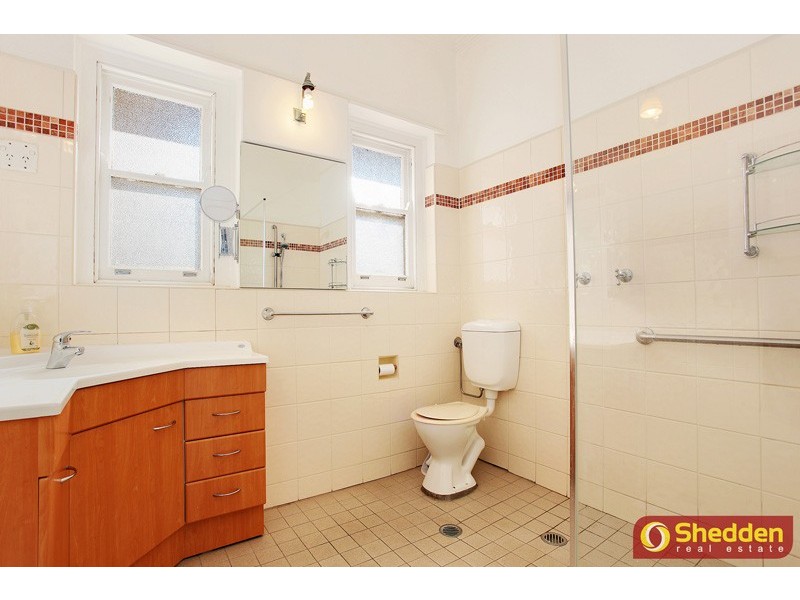 Hamilton East NSW 2303