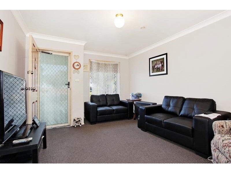 16 Callan Ave, Maryland NSW 2287