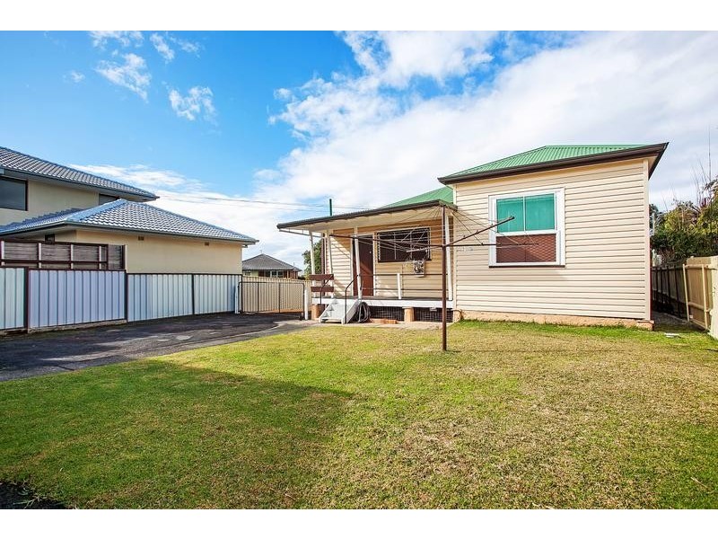 22 Pell St, Merewether NSW 2291