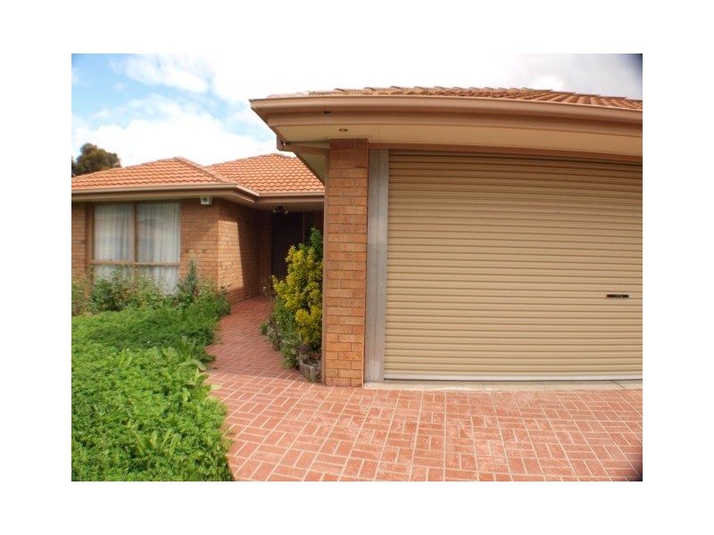 4 Cobb Junction, Sydenham VIC 3037