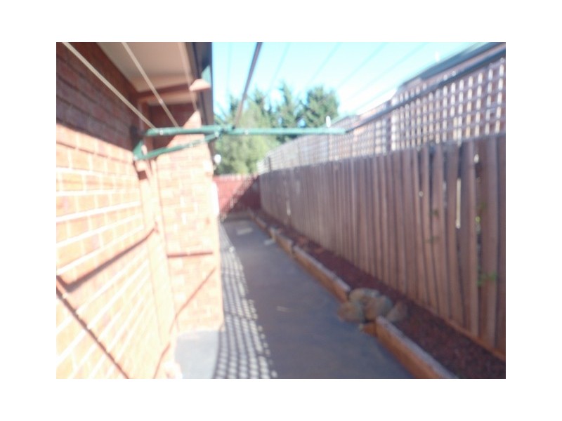 4 Yerrim Lane, Sydenham VIC 3037