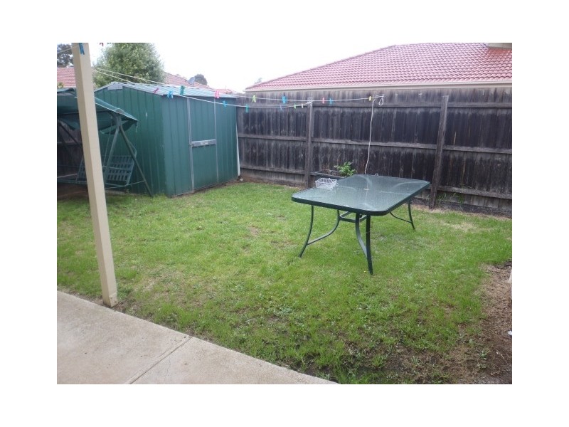 1C Jenny Court, Hillside VIC 3037