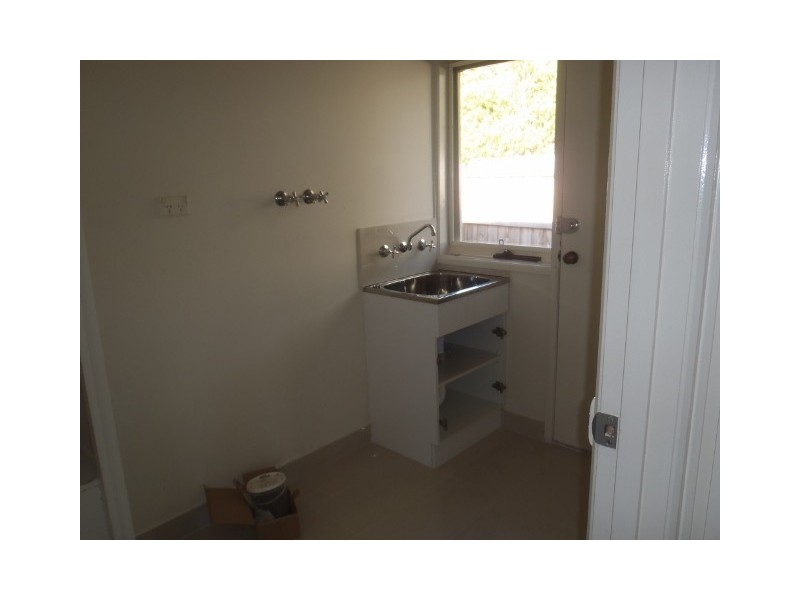 20 Angourie Crescent, Taylors Lakes VIC 3038