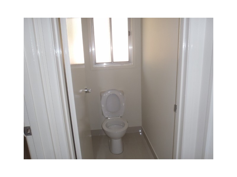 20 Angourie Crescent, Taylors Lakes VIC 3038