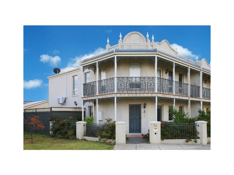 30 Parkview Terrace, Sydenham VIC 3037