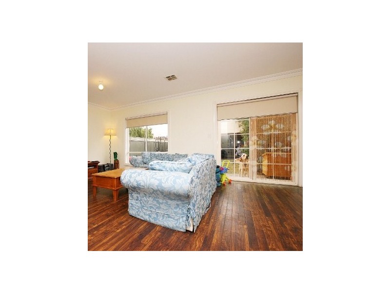 30 Parkview Terrace, Sydenham VIC 3037