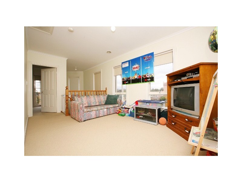 30 Parkview Terrace, Sydenham VIC 3037