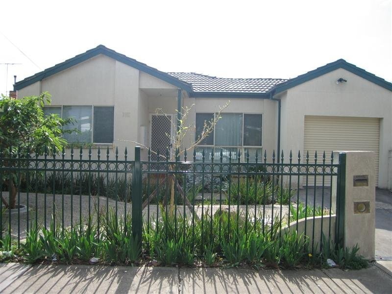 60 James Street, St Albans VIC 3021