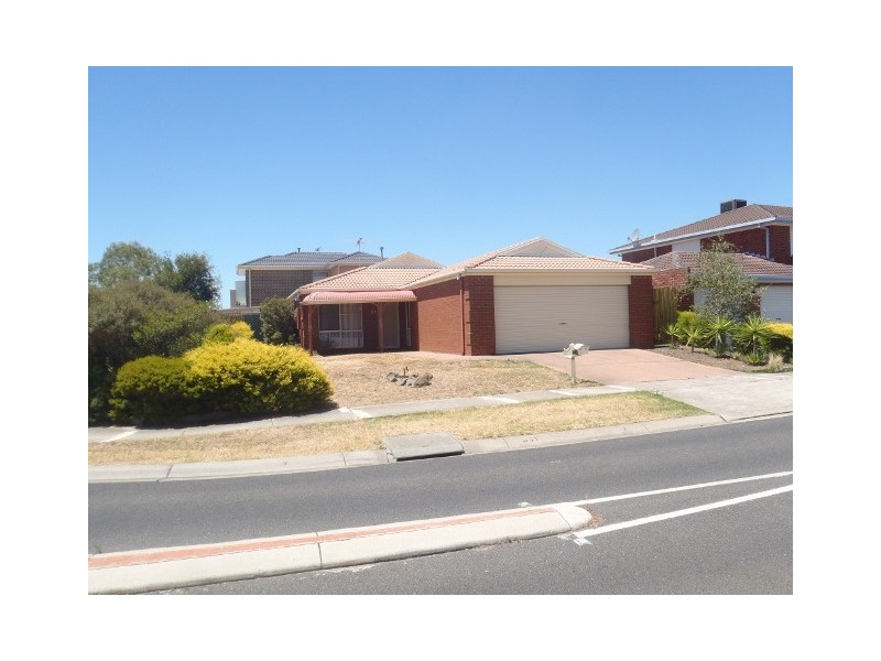 21 Chittenup Bend, Sydenham VIC 3037