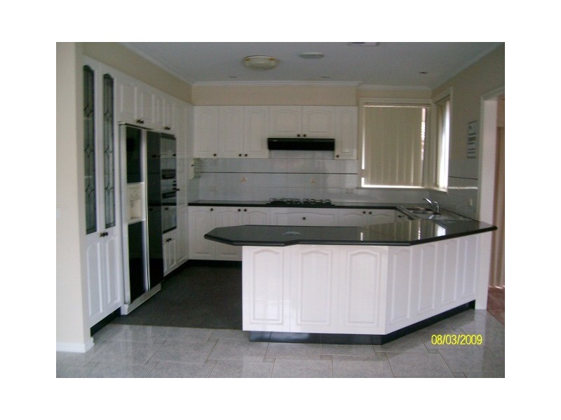 154 Lady Nelson Way, Taylors Lakes VIC 3038