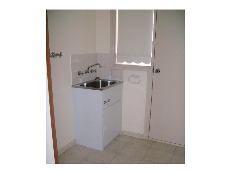 33 Pimelea Crescent, Hillside VIC 3037