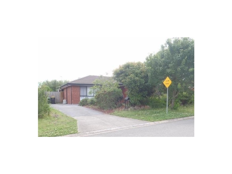 23 Sainsbury Avenue, Hillside VIC 3037