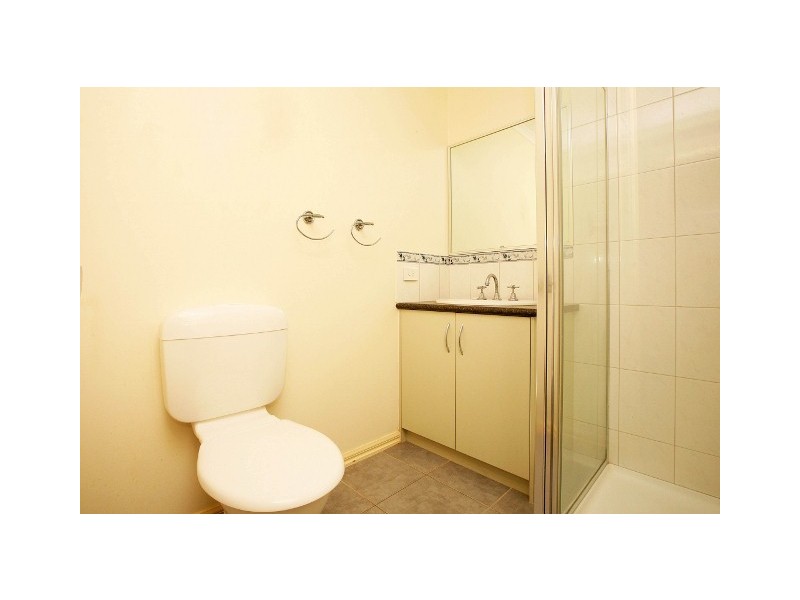 6/107-109 Pecks Road, Sydenham VIC 3037