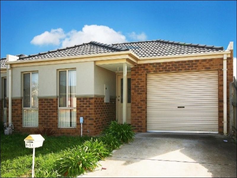 1/18 Westminster Avenue, Hillside VIC 3037