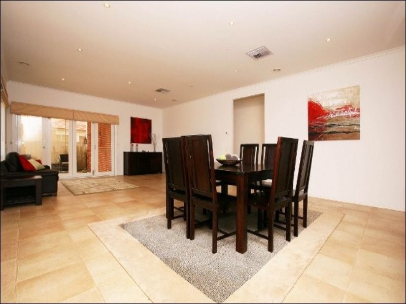 3 Pro Hart Way, Caroline Springs VIC 3023