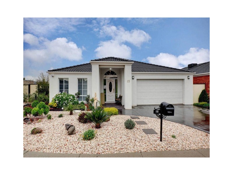 15 Webbs Avenue, Taylors Hill VIC 3037