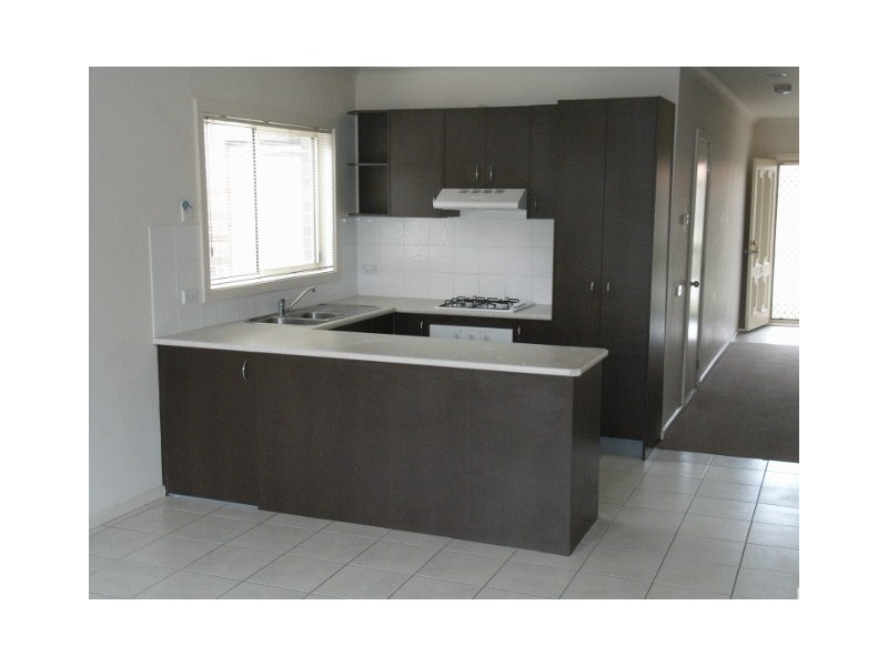 13 Kristian Drive, Hillside VIC 3037