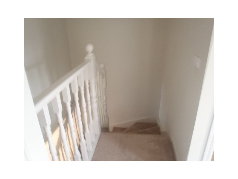 4/6 Lorraine Court, Hillside VIC 3037