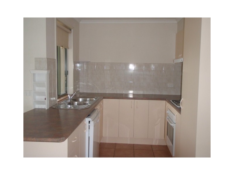 18 Hackett Court, Delahey VIC 3037