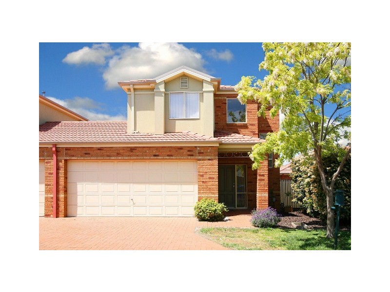 2 The Glades, Taylors Hill VIC 3037