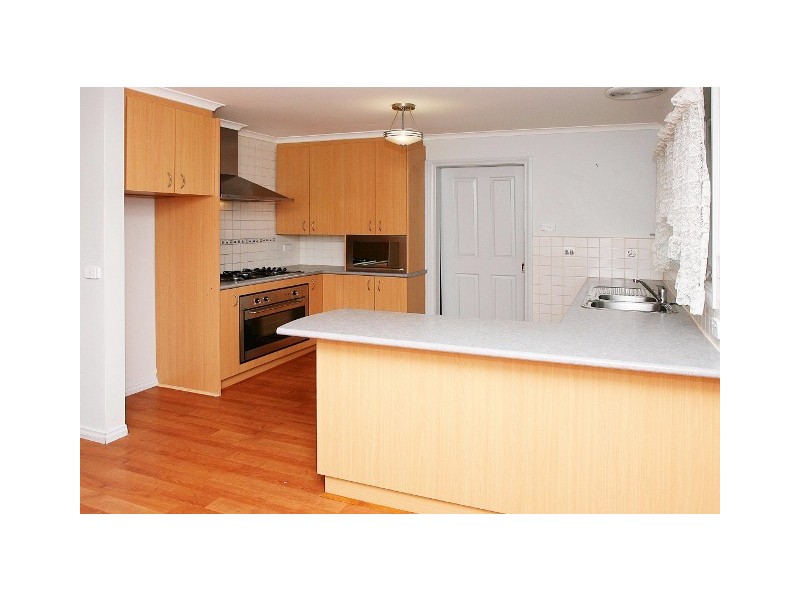 15 Bracknell Place, Deer Park VIC 3023