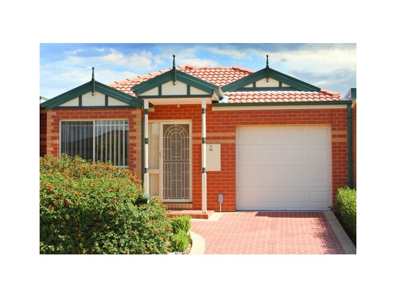 2/31 Jade Way, Hillside VIC 3037
