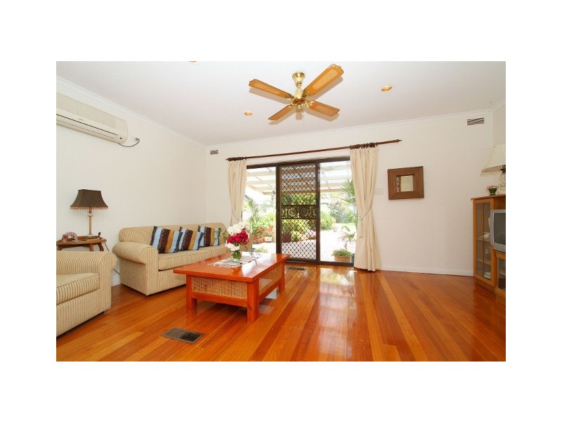 14 Santos Court, Keilor Downs VIC 3038