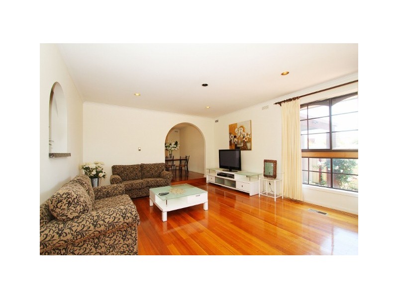 14 Santos Court, Keilor Downs VIC 3038