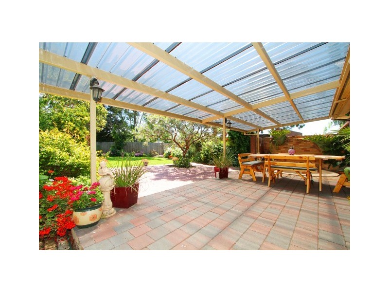 14 Santos Court, Keilor Downs VIC 3038