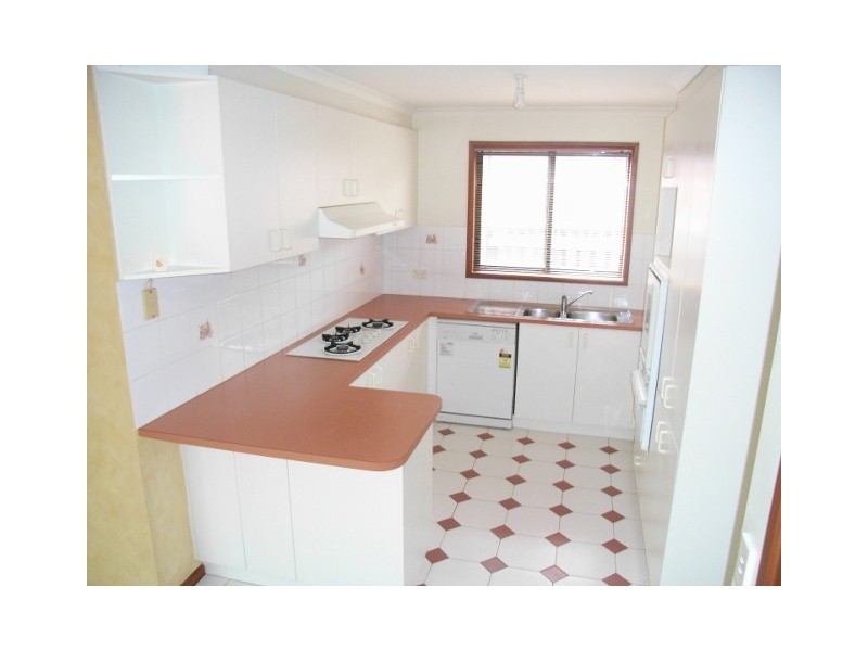 21 Sainsbury Avenue, Hillside VIC 3037