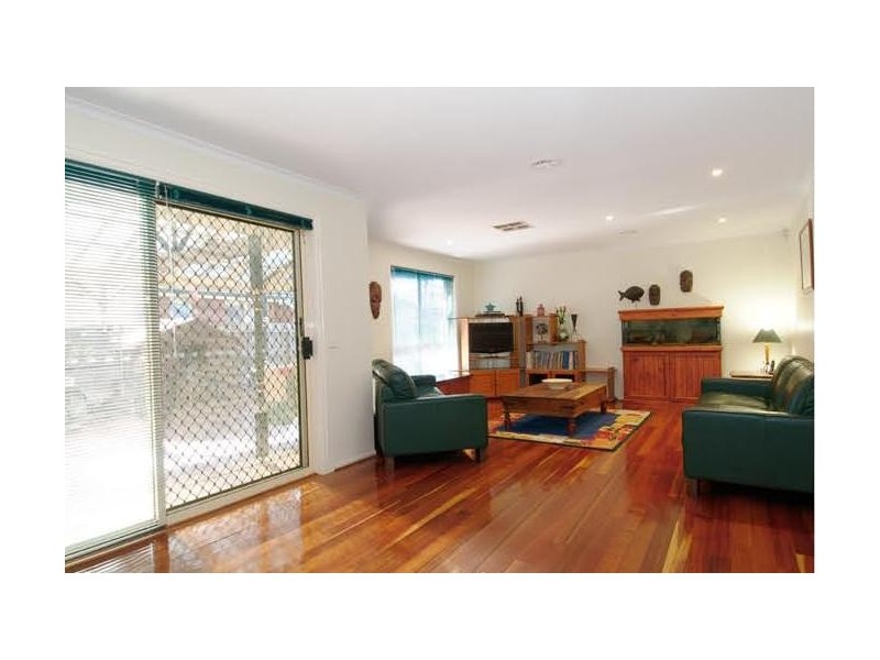 12 Cardigan Crescent, Taylors Lakes VIC 3038