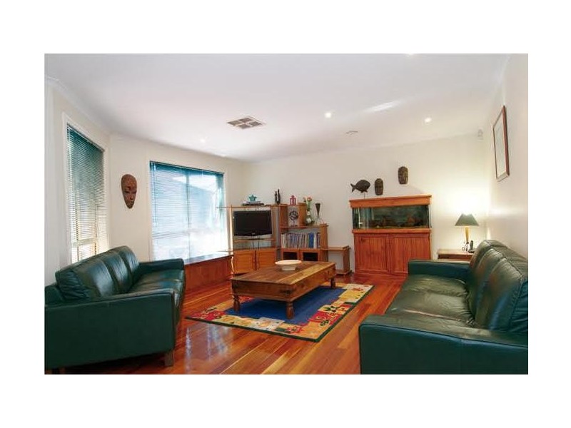 12 Cardigan Crescent, Taylors Lakes VIC 3038