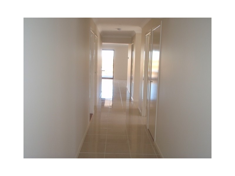 2 Synergy Court, Taylors Hill VIC 3037