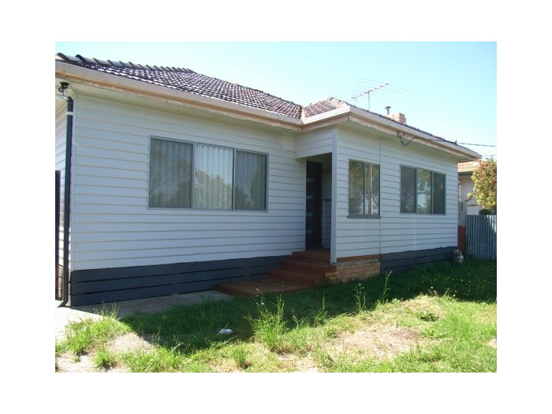 36 Esmond Street, Ardeer VIC 3022