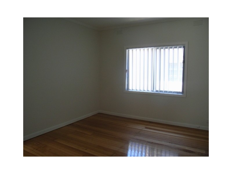 36 Esmond Street, Ardeer VIC 3022