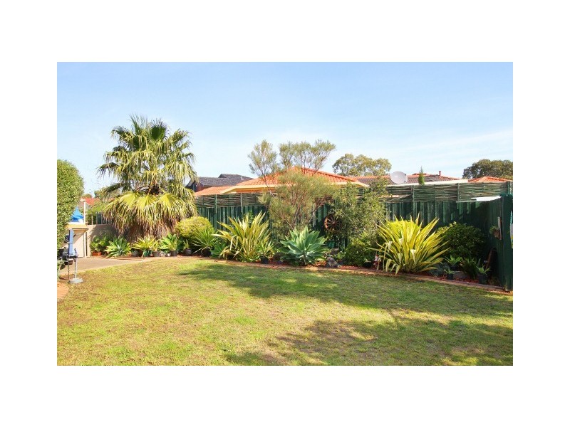 15 Parrakeet Court, Taylors Lakes VIC 3038
