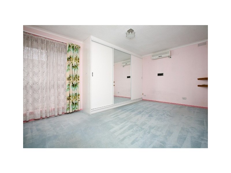 5 Bellevue Drive, Keilor Downs VIC 3038