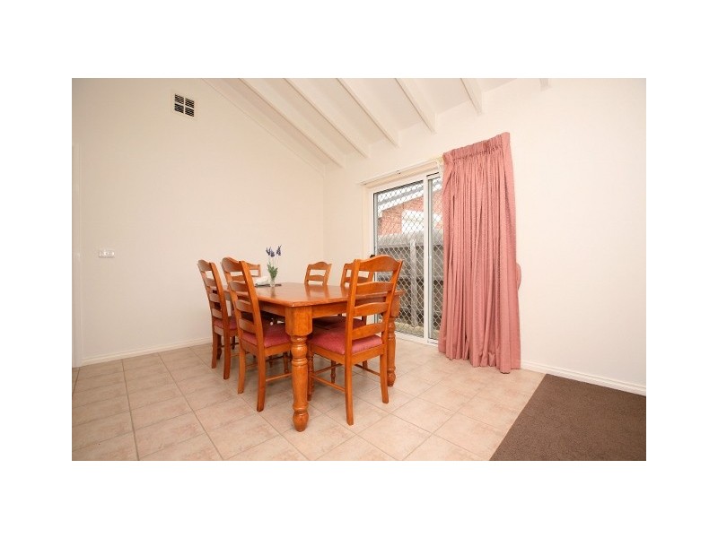 1/11 Hallmark Place, Keilor Downs VIC 3038