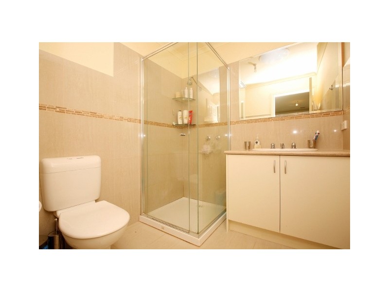 2/3 Padula Court, Hillside VIC 3037