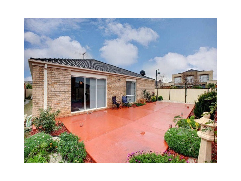 15 Webbs Avenue, Taylors Hill VIC 3037