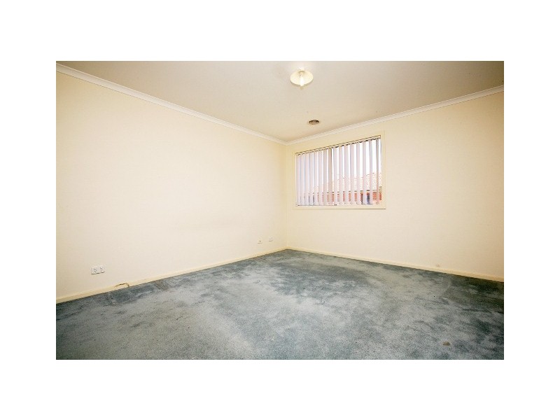 2 The Glades, Taylors Hill VIC 3037