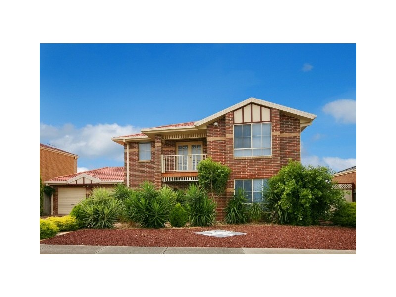 6 Cressida Crescent, Sydenham VIC 3037