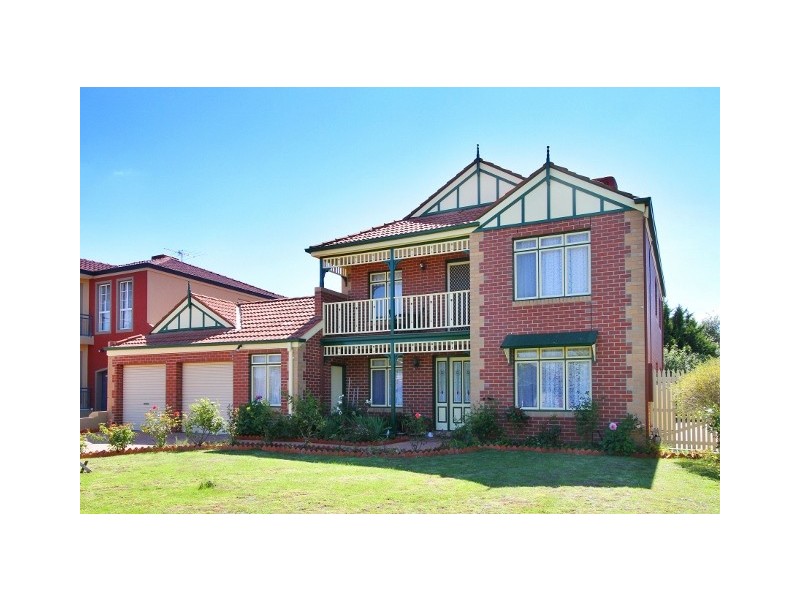 3 Sandpiper Drive, Taylors Lakes VIC 3038