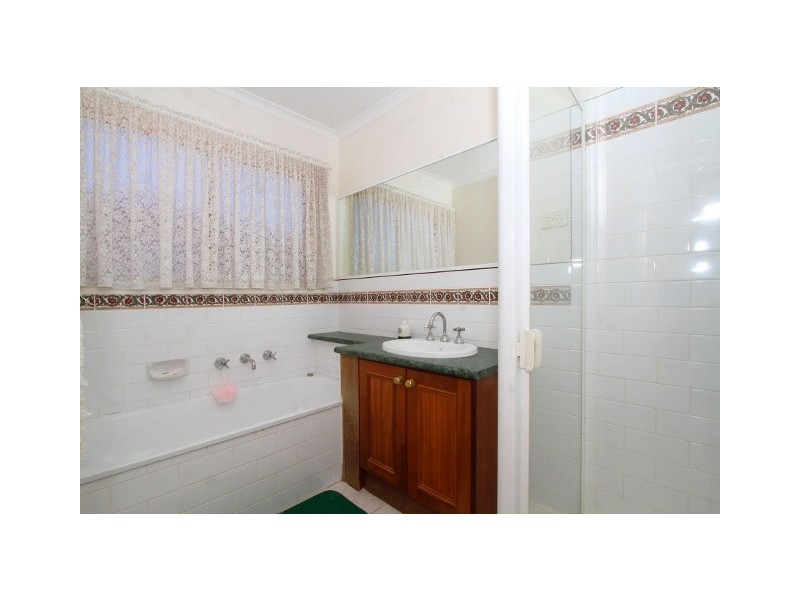 3 Sandpiper Drive, Taylors Lakes VIC 3038