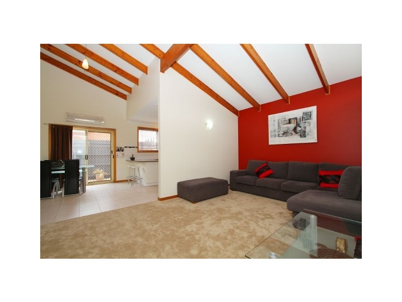 1/49 Goodwood Drive, Keilor Downs VIC 3038