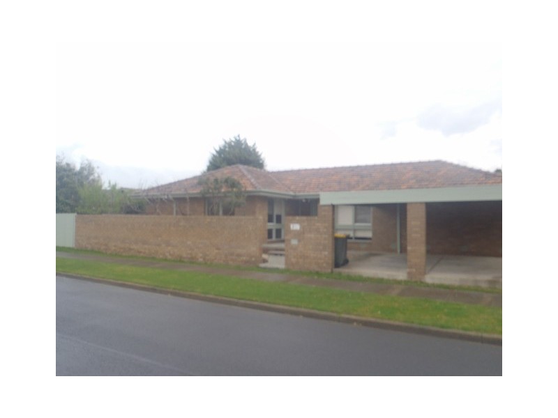 3 Rowan Drive, Kealba VIC 3021