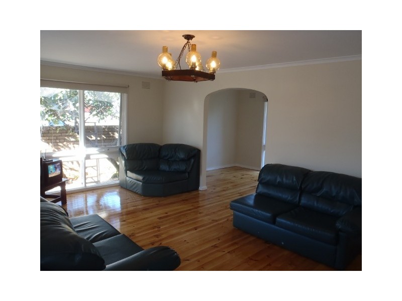 3 Rowan Drive, Kealba VIC 3021