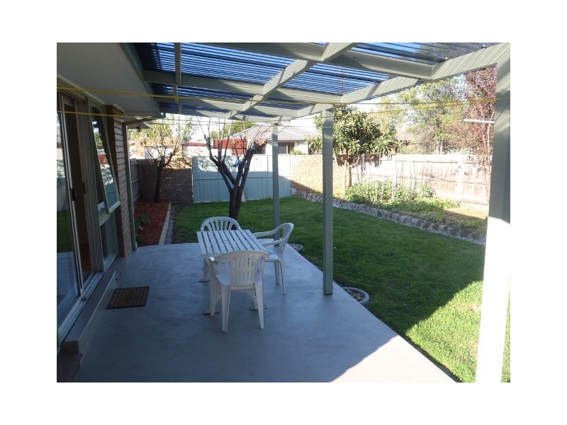 3 Rowan Drive, Kealba VIC 3021