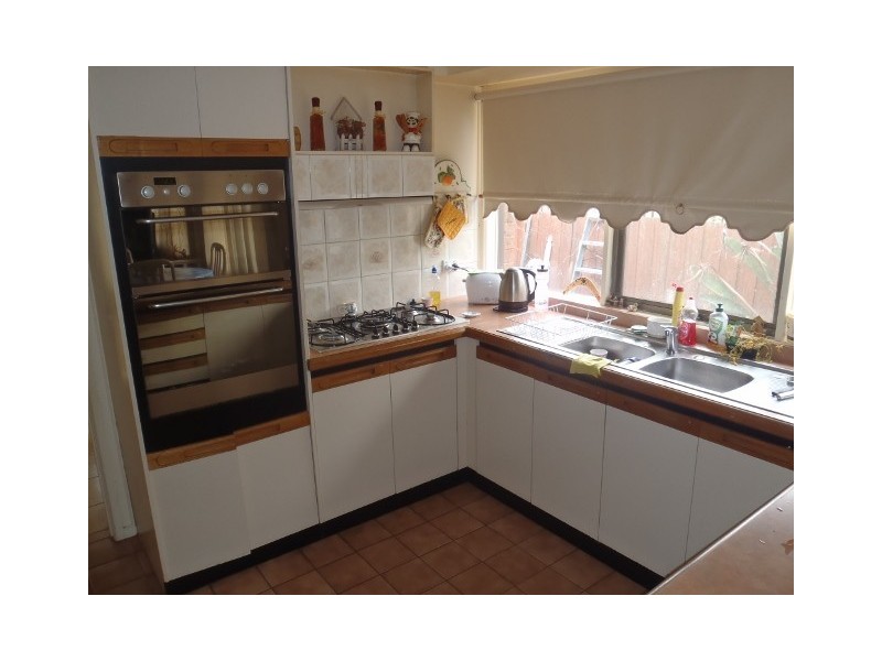 1 Goldsworthy Court, Kings Park VIC 3021